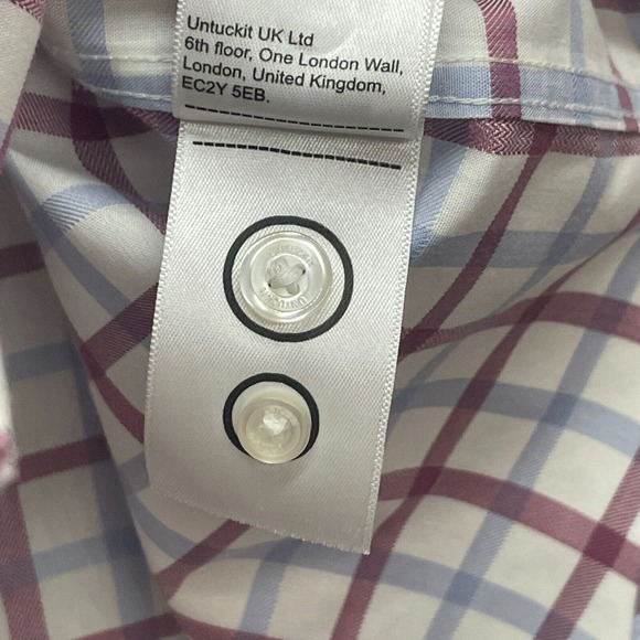 Untuckit Shirt Mens Large Red Blue Plaid Button Down Cantabera WF Slim Casual - Picture 8 of 10